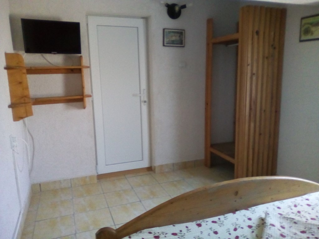 Camera 2 Apartament de familie