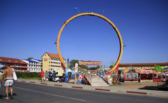 Imagini din Costinesti, Parcul de Distractii (halta Tabara)